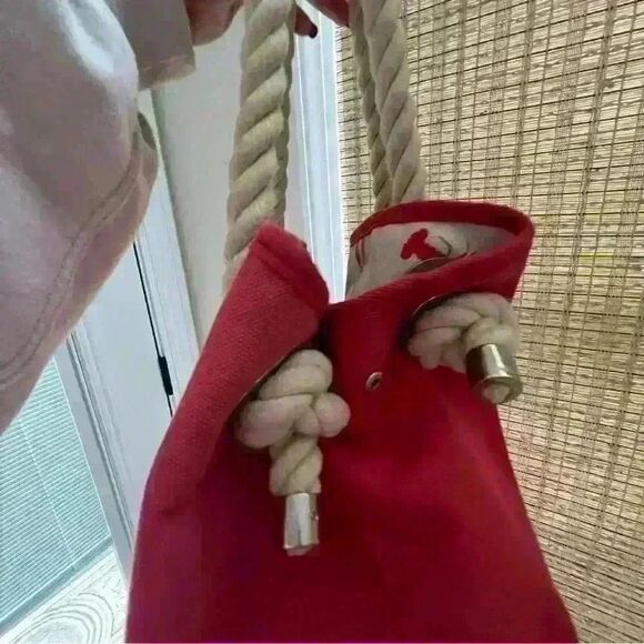 WILDFOX YACHT CLUB REVERSIBLE BEACH TOTE - Picture 8 of 8